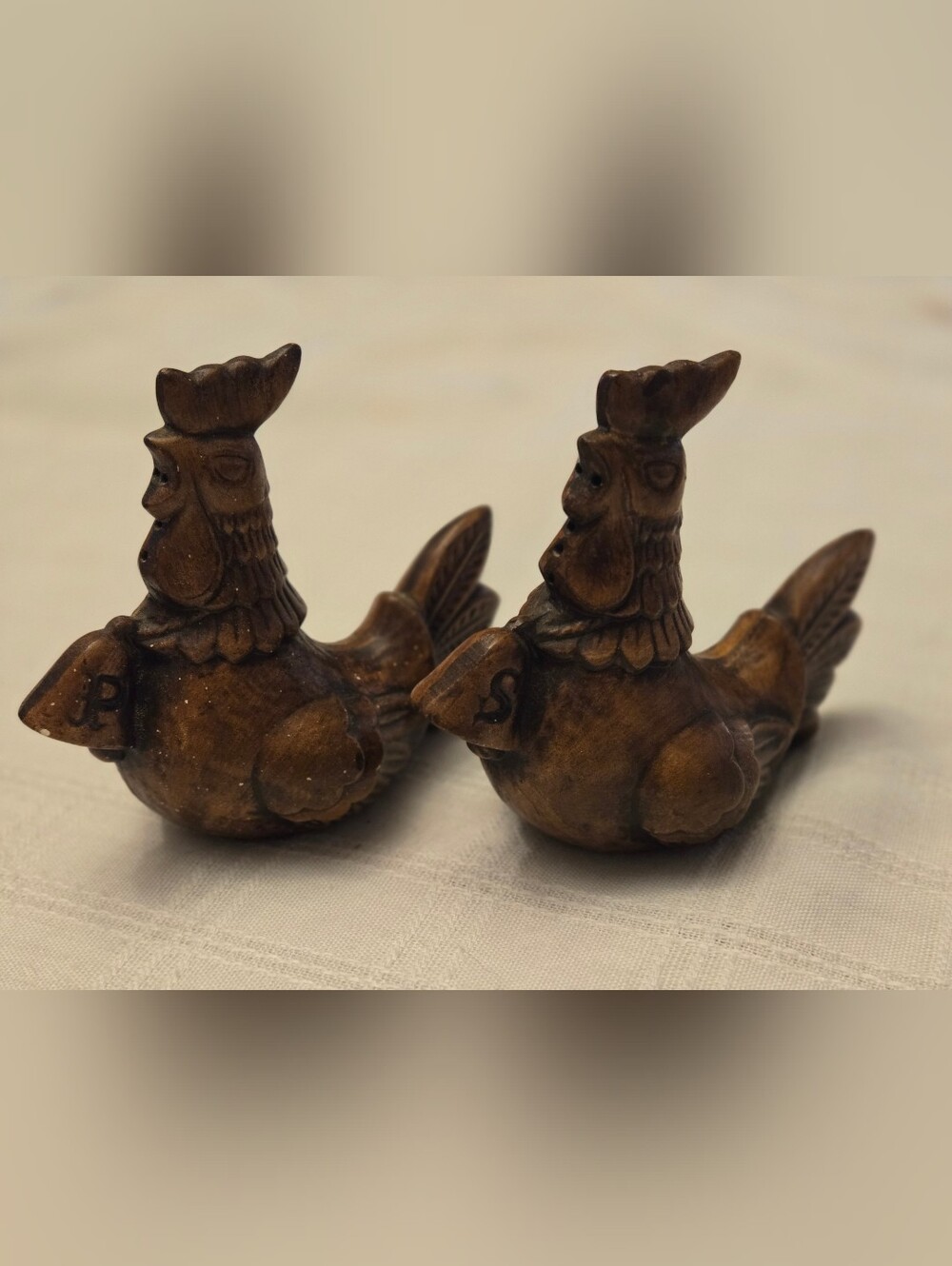 Vintage MCM Treasure Craft Brown Rooster Ceramic Salt and Pepper Shakers USA